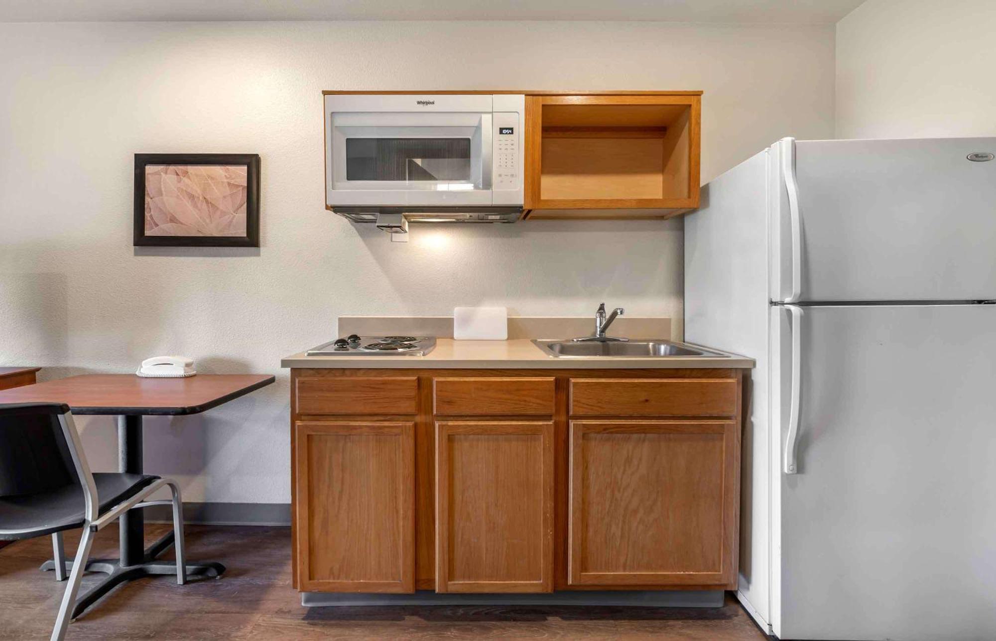 Extended Stay America Select Suites - Indianapolis - West Avon Exterior photo